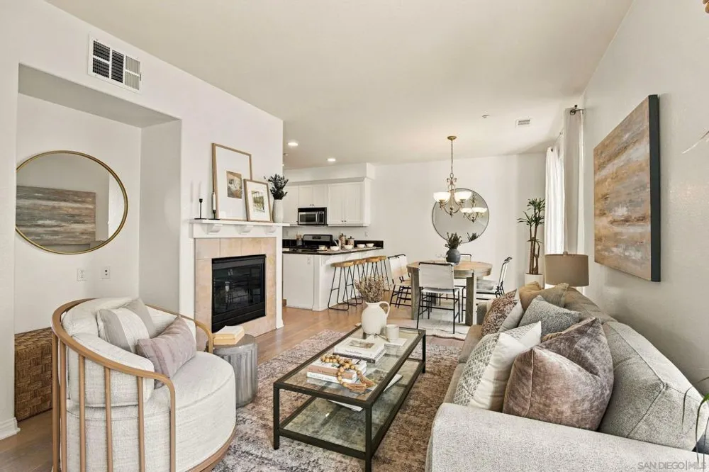 845 Harbor Cliff Way #305 Oceanside, CA 92054