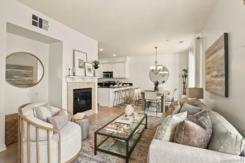 845 Harbor Cliff Way #305