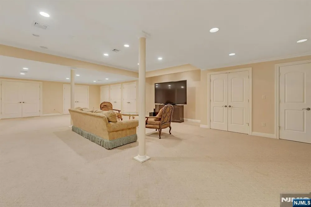 501 Timberline Drive Franklin Lakes, NJ 07417