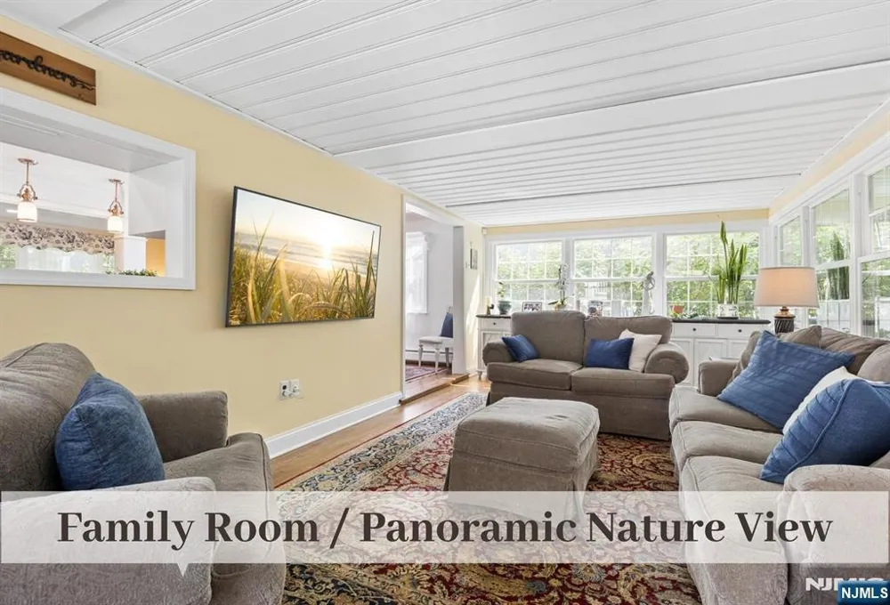 51 Arbor Drive Ho-Ho-Kus, NJ 07423