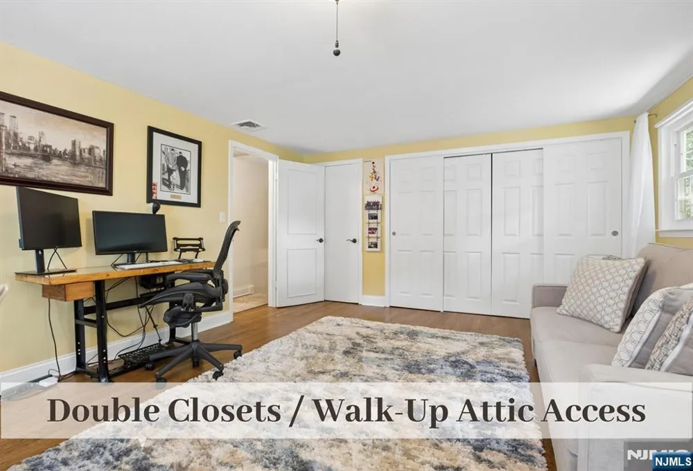 51 Arbor Drive Ho-Ho-Kus, NJ 07423