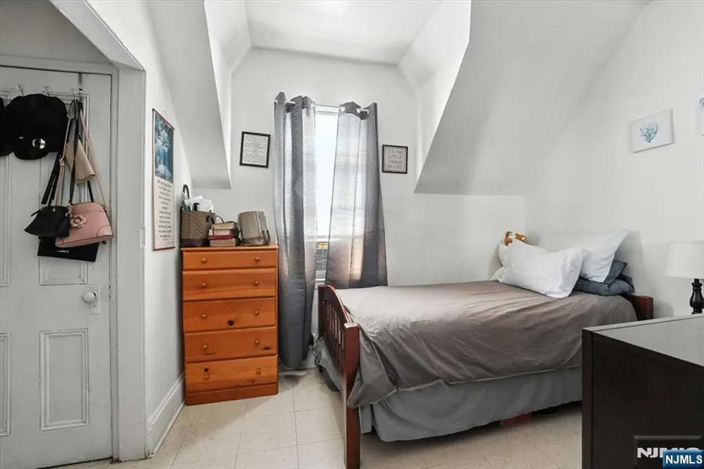 34 Pennington Avenue Passaic, NJ 07055