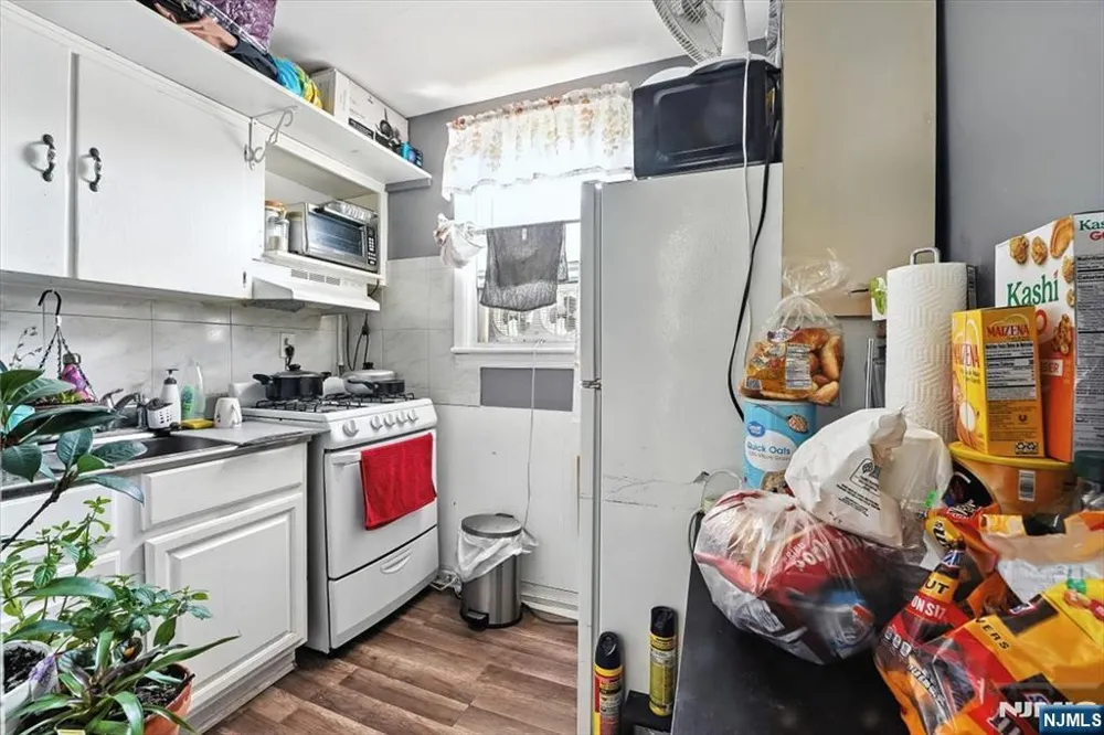 34 Pennington Avenue Passaic, NJ 07055