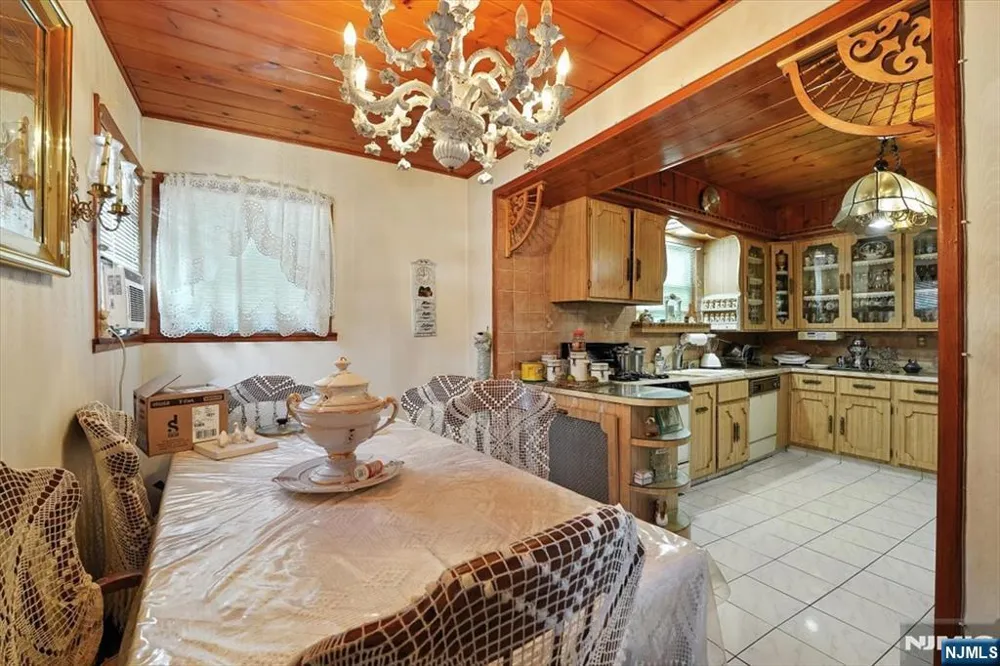 34 Pennington Avenue Passaic, NJ 07055
