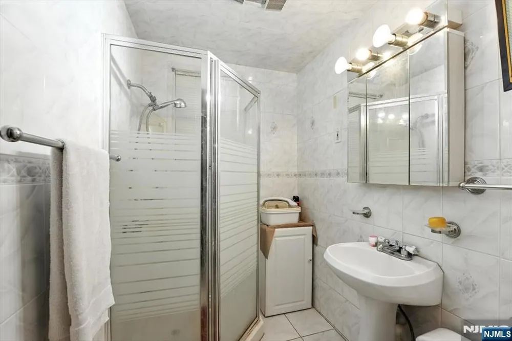 34 Pennington Avenue Passaic, NJ 07055