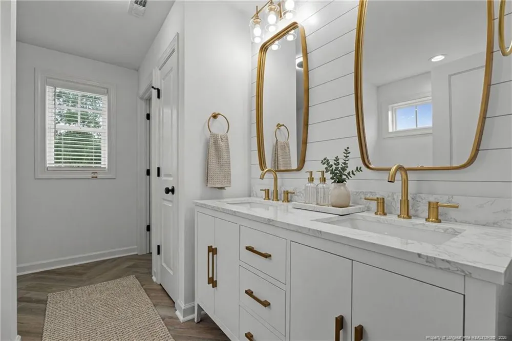 216 Myrtle Oak Drive Cameron, NC 28326