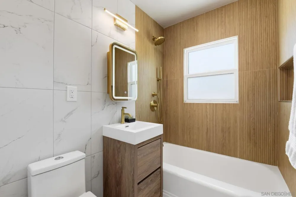 614 4th Street Coronado, CA 92118