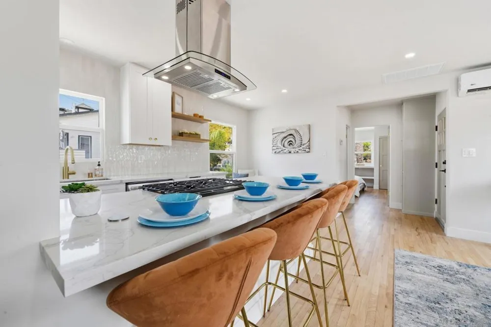 614 4th Street Coronado, CA 92118