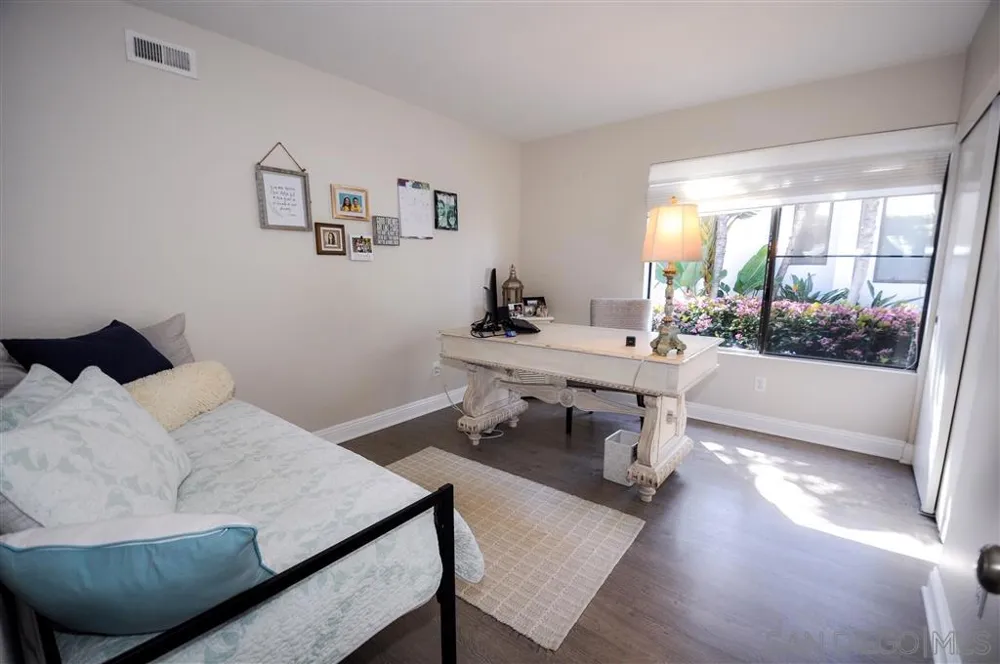 13 Port of Spain Coronado, CA 92118