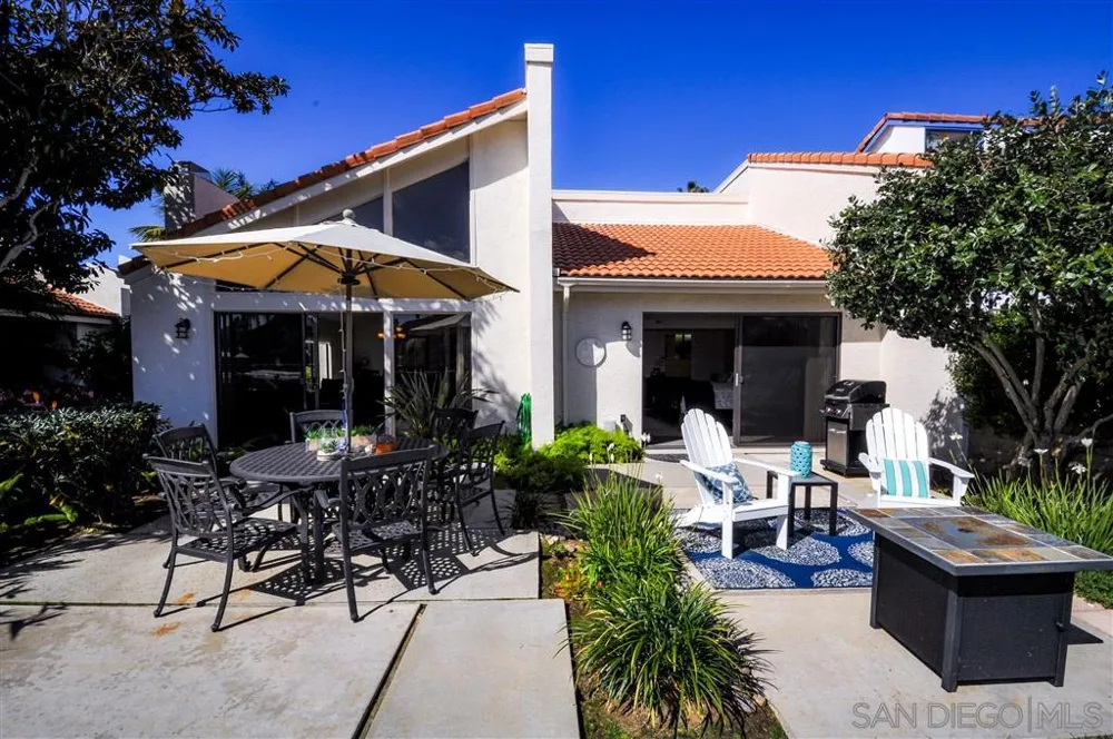 13 Port of Spain Coronado, CA 92118