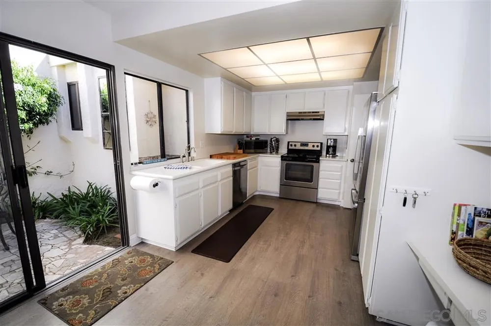 13 Port of Spain Coronado, CA 92118