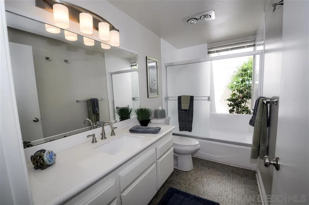 13 Port of Spain Coronado, CA 92118