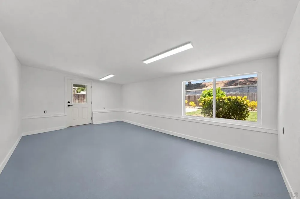 801 Broadview St Spring Valley, CA 91977