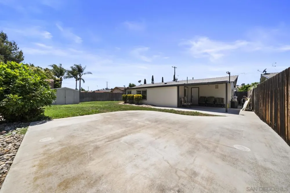 801 Broadview St Spring Valley, CA 91977