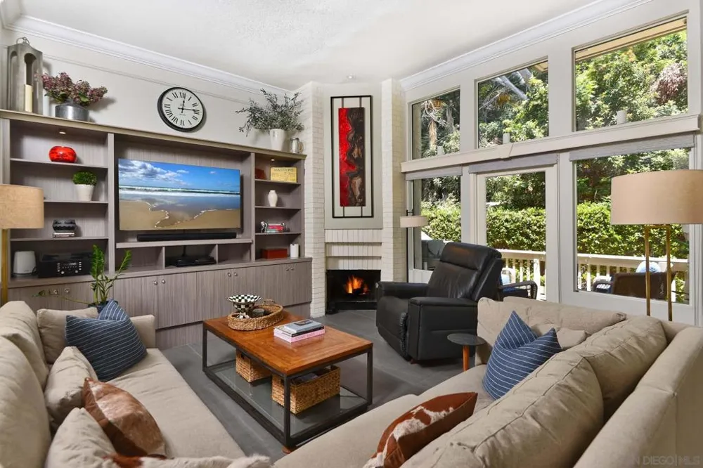 7978 Caminito Del Cid La Jolla, CA 92037