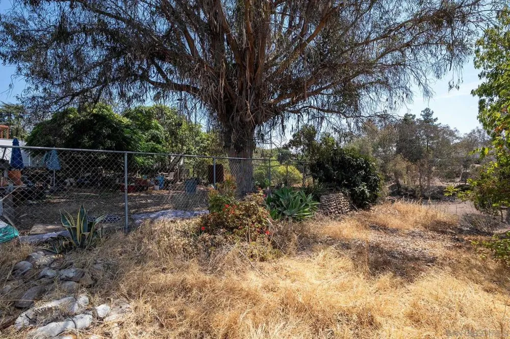 161 GARFIELD AVE El Cajon, CA 92020