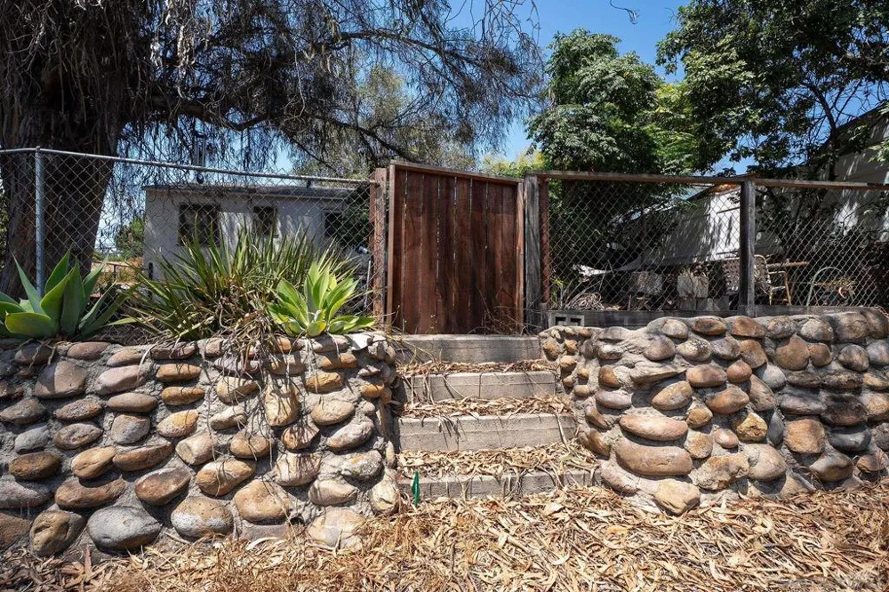 161 GARFIELD AVE El Cajon, CA 92020