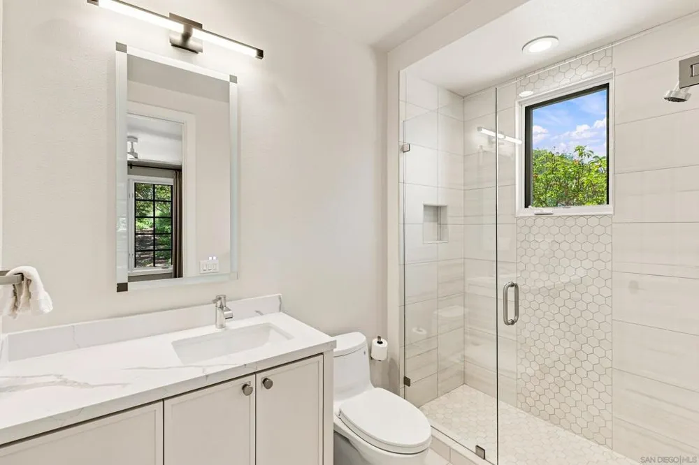 7887 Doug Hill San Diego, CA 92127
