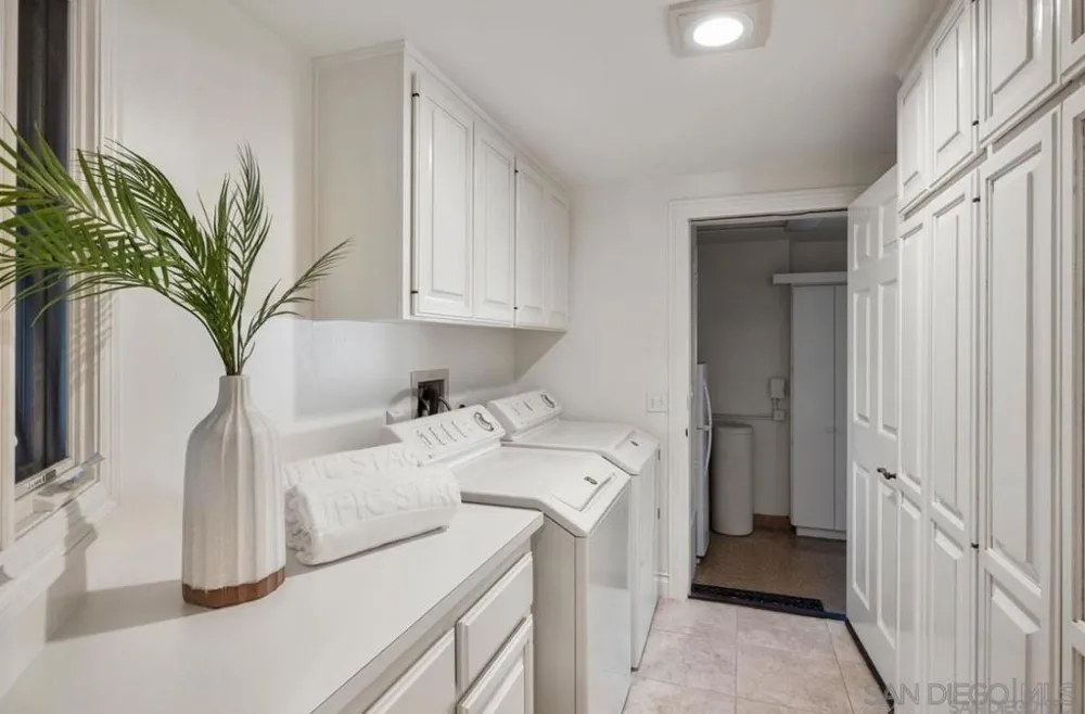 12 Buccaneer Way Coronado, CA 92118