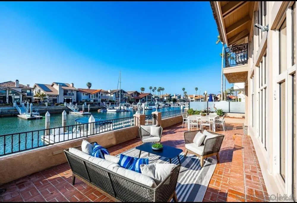 12 Buccaneer Way Coronado, CA 92118