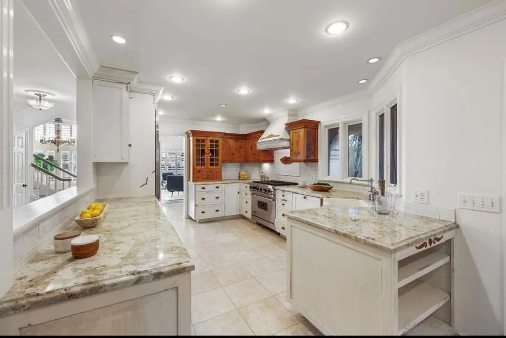 12 Buccaneer Way Coronado, CA 92118