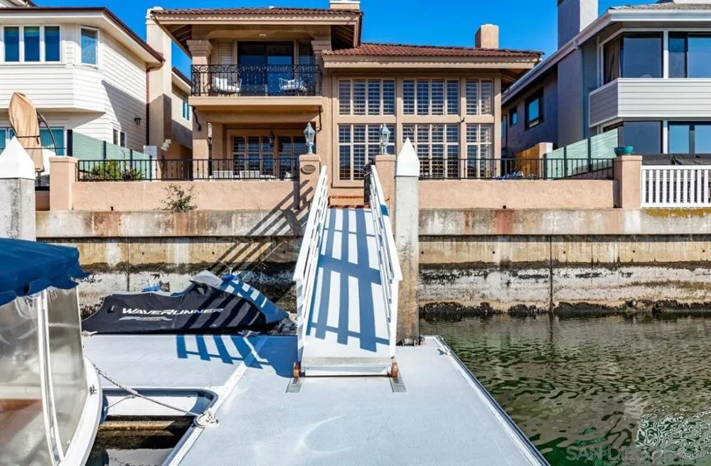 12 Buccaneer Way Coronado, CA 92118