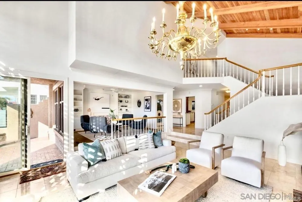 12 Buccaneer Way Coronado, CA 92118