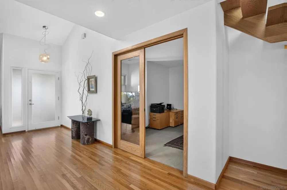 274 Sharp Encinitas, CA 92024