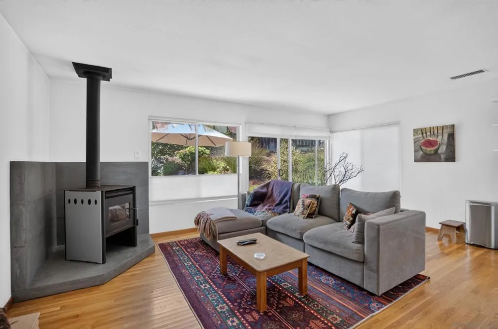 274 Sharp Encinitas, CA 92024