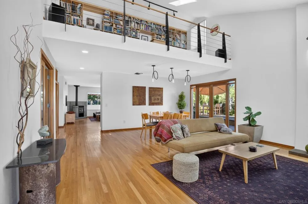 274 Sharp Encinitas, CA 92024