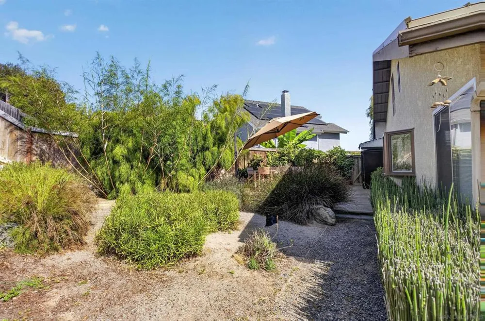 274 Sharp Encinitas, CA 92024