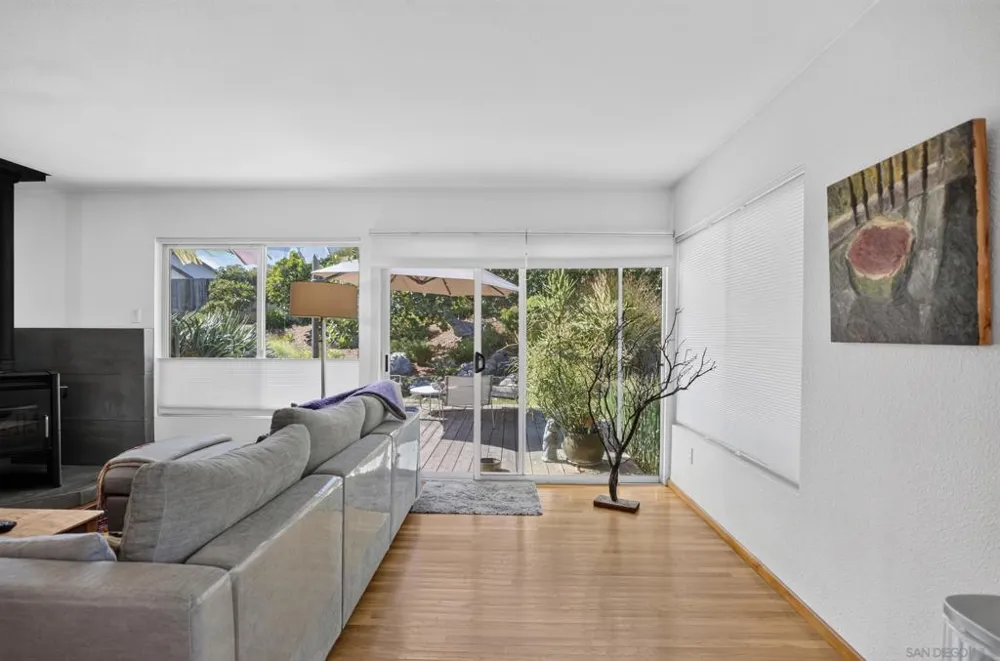 274 Sharp Encinitas, CA 92024