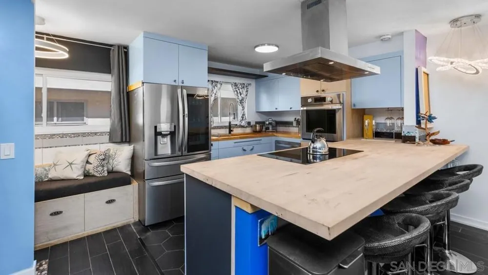 2676 Worden St #61 San Diego, CA 92110