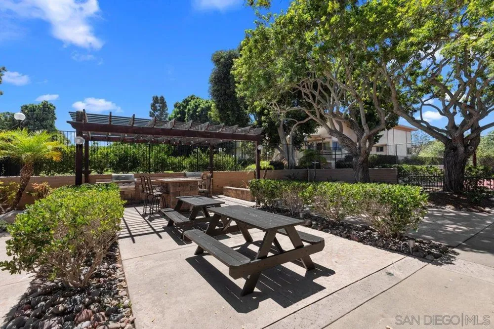 2676 Worden St #61 San Diego, CA 92110