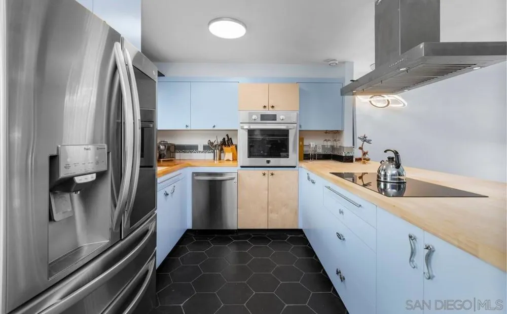 2676 Worden St #61 San Diego, CA 92110