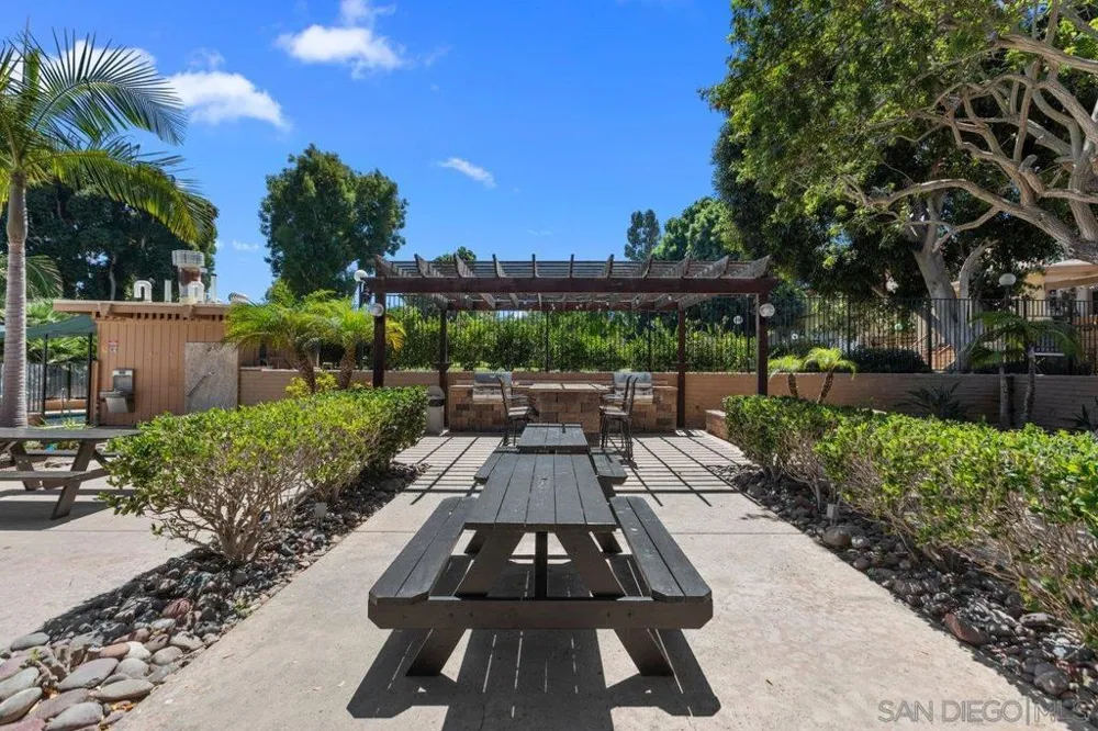 2676 Worden St #61 San Diego, CA 92110