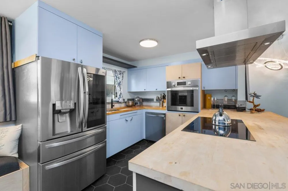 2676 Worden St #61 San Diego, CA 92110