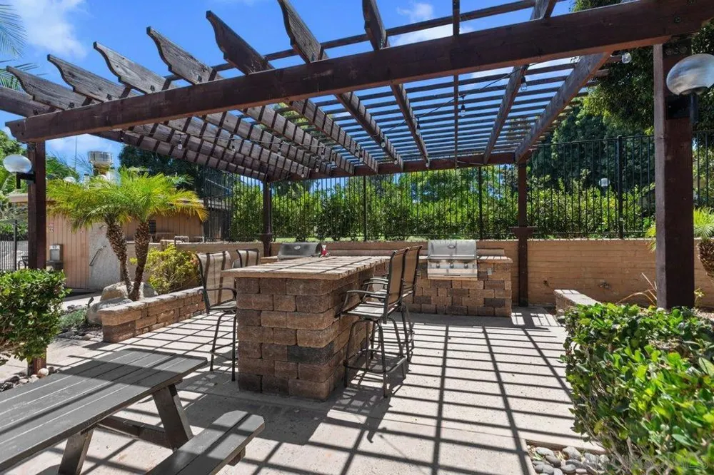 2676 Worden St #61 San Diego, CA 92110