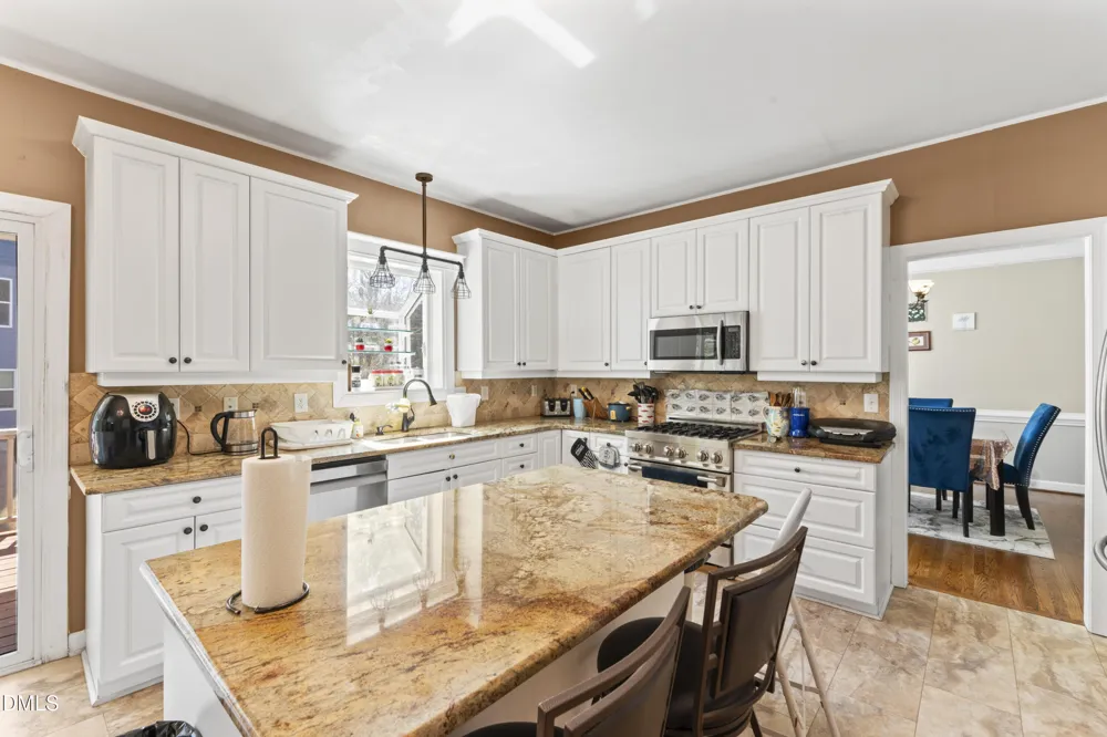1224 Tartarian Trail Apex, NC 27502