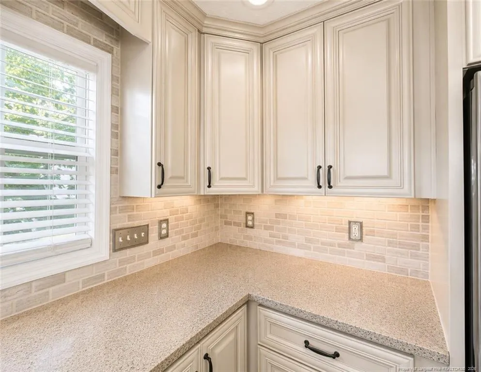 1918 Sunshine Court Hope Mills, NC 28348