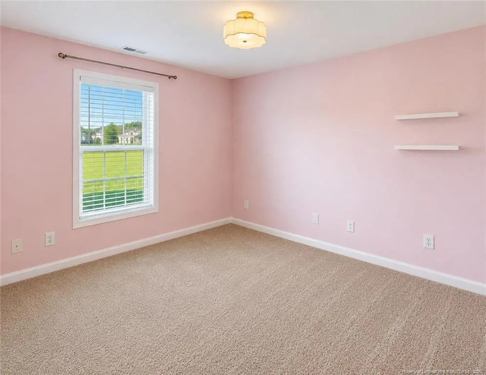 1918 Sunshine Court Hope Mills, NC 28348