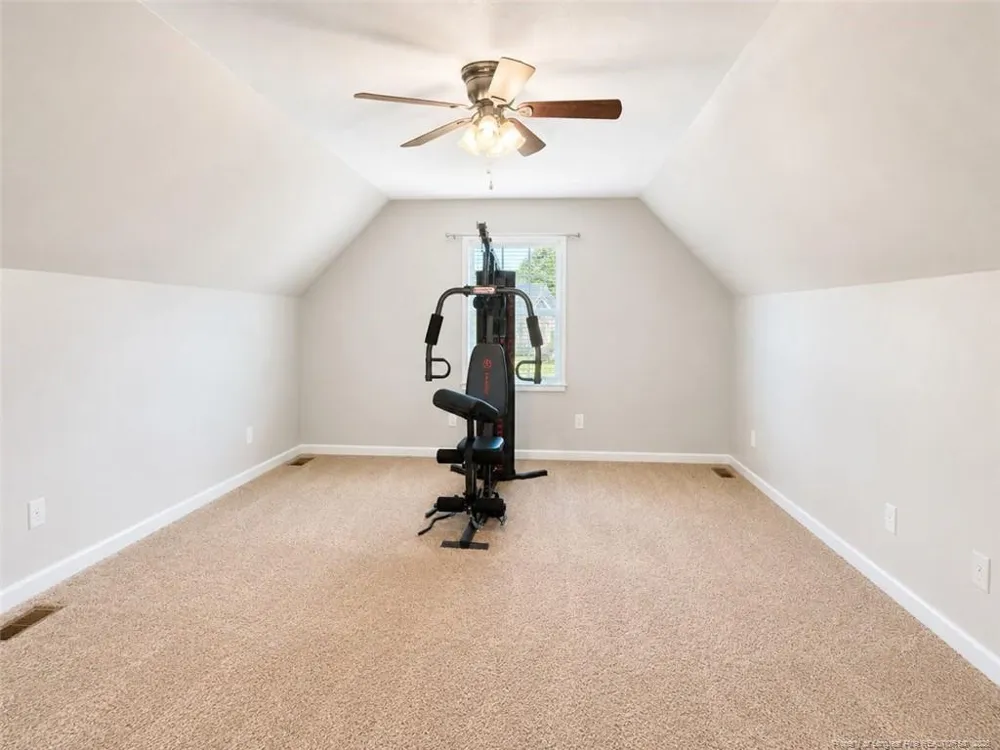 1918 Sunshine Court Hope Mills, NC 28348
