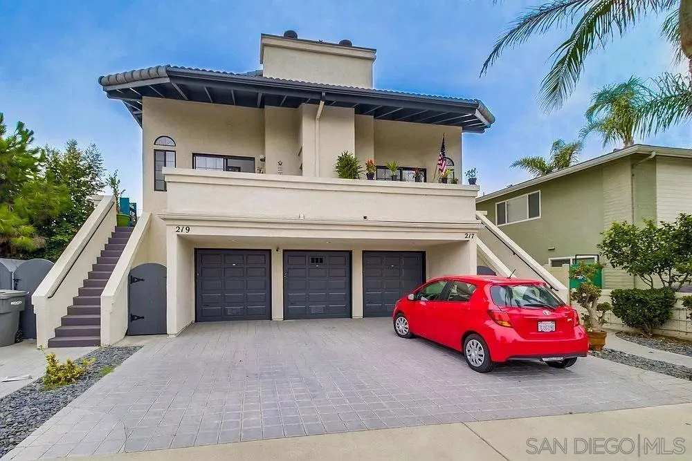 213 Elm Avenue Imperial Beach, CA 91932