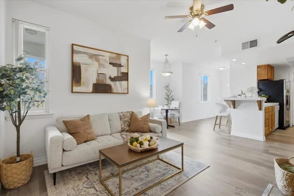 13051 Evening Creek Dr S #49 San Diego, CA 92128
