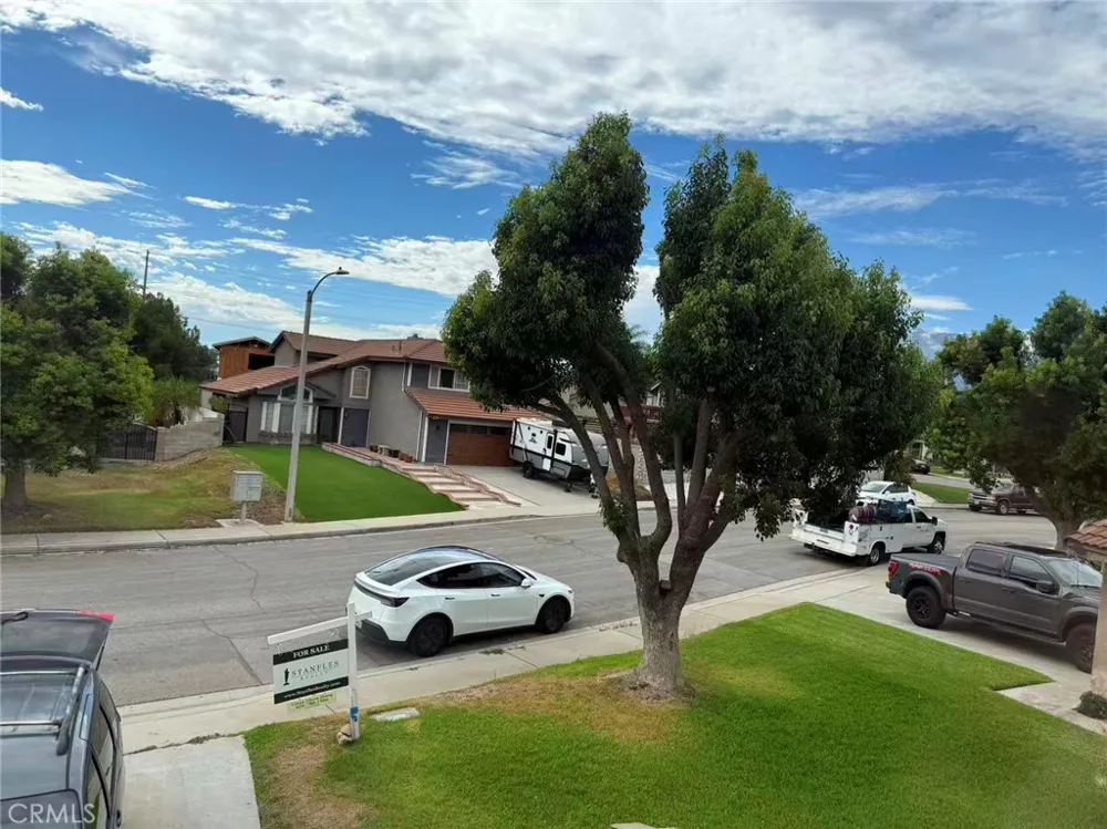 7873 elwood Place Fontana, CA 92336