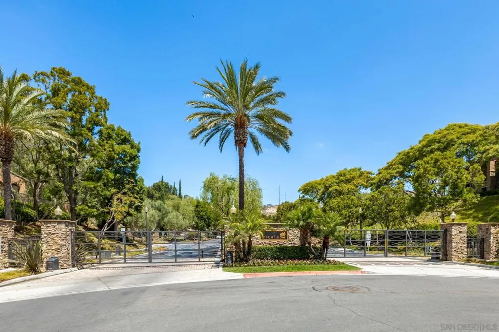 2625 Villas Way San Diego, CA 92108