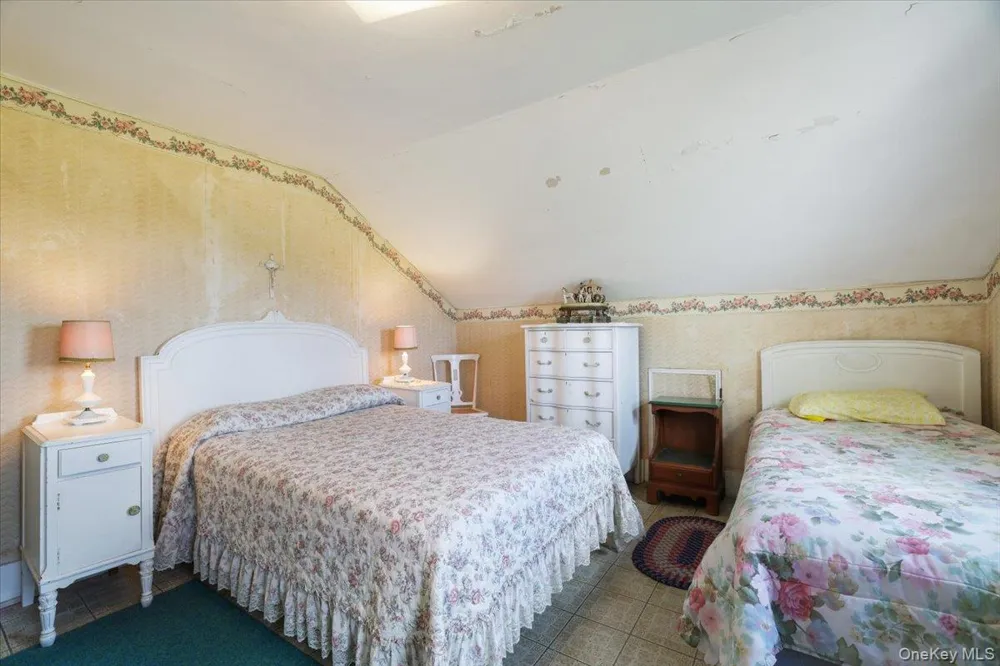 21 Hans Fischer Road Bethel, NY 12726
