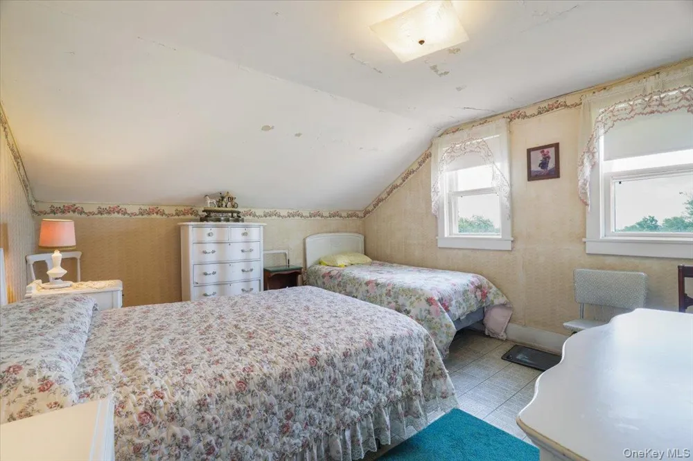 21 Hans Fischer Road Bethel, NY 12726