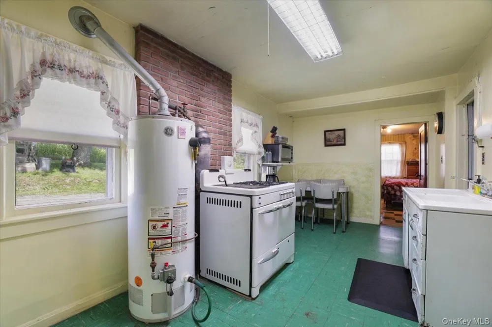 21 Hans Fischer Road Bethel, NY 12726