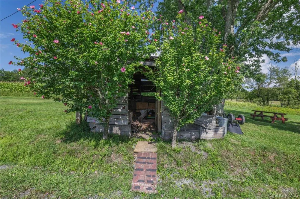 21 Hans Fischer Road Bethel, NY 12726